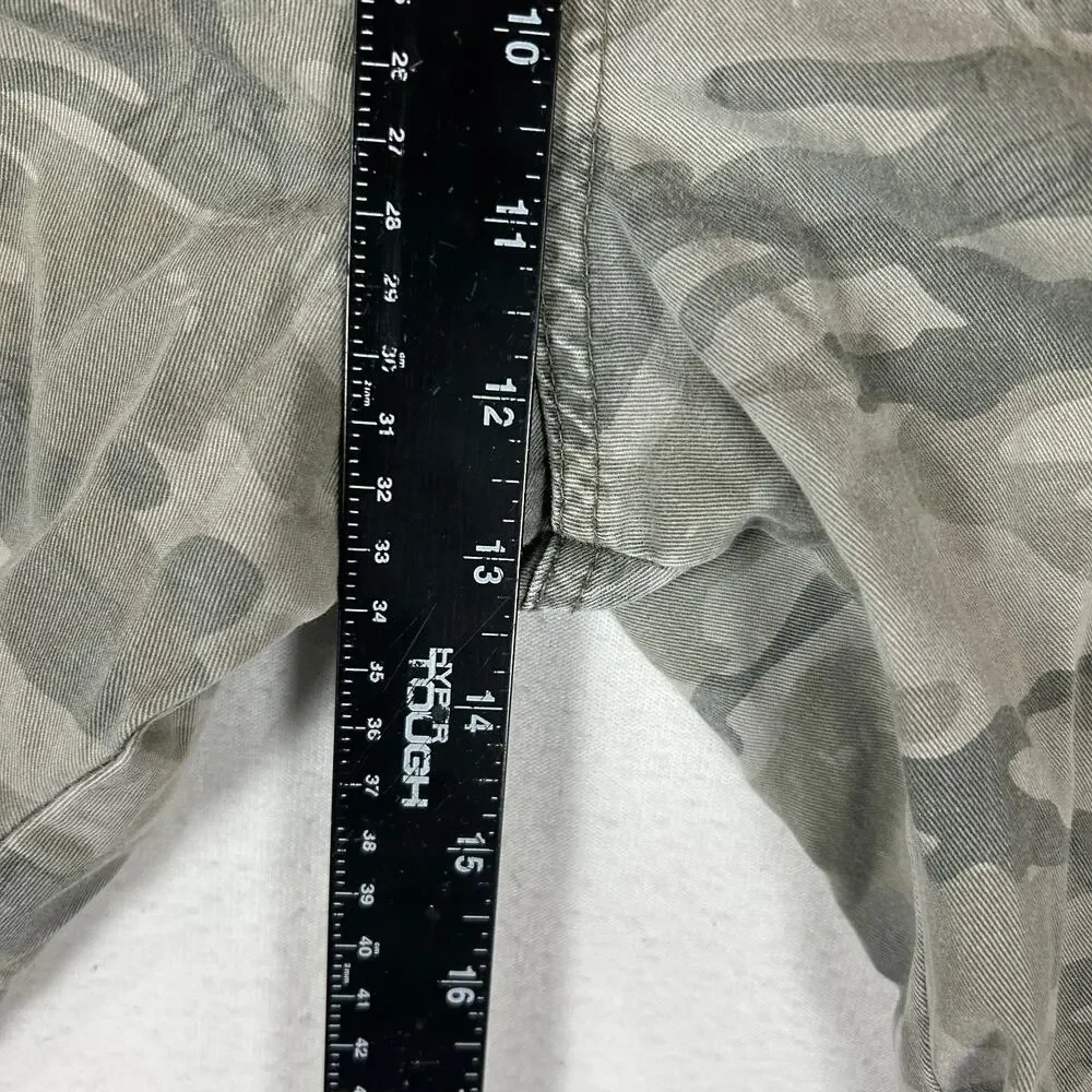 Wrangler Hero Shorts Men' 32 Green Army Camo Cotton Relaxed Cargo Pocket Hiking